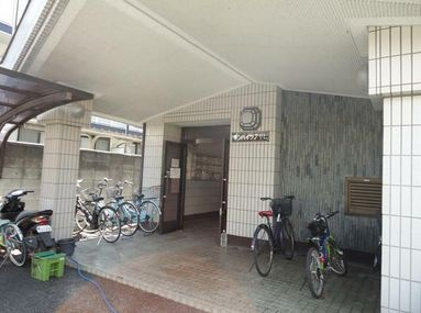 サンハイツアサヒのエントランス