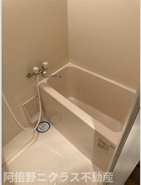 ラナップスクエア上本町の浴室|内装は別部屋の参考写真です。