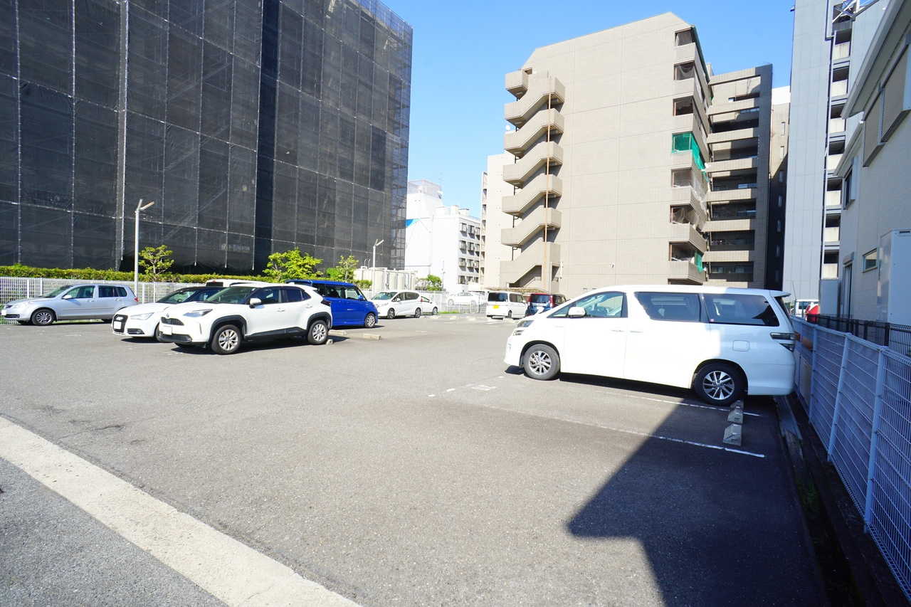 カサグランデの駐車場
