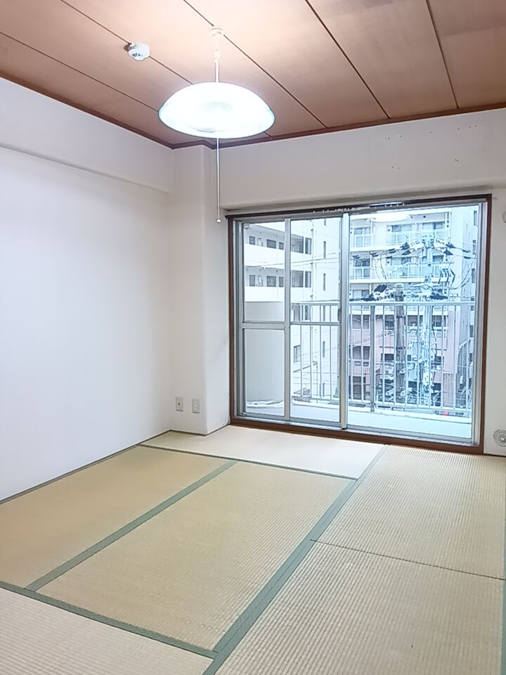 シャルマンコーポ第二谷町の和室
