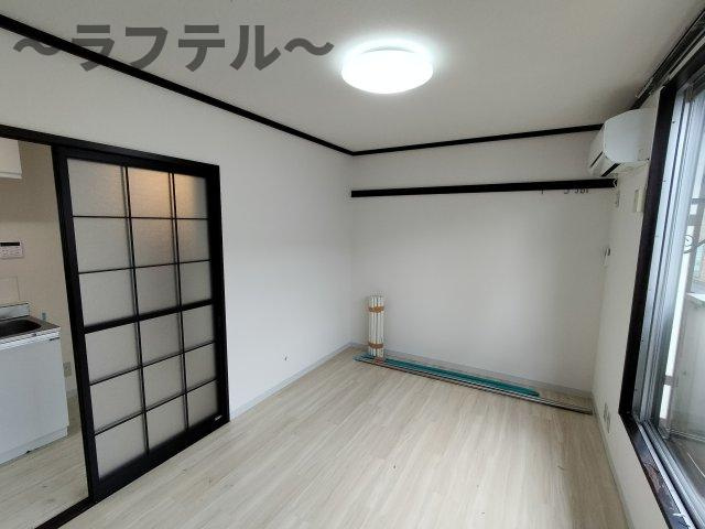 所沢市大字久米のアパートの居間・リビング|別部屋イメージ写真