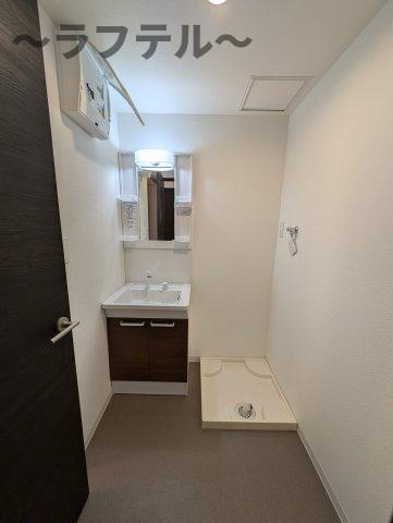 ジーメゾン新狭山駅前の独立洗面台|別部屋イメージ写真