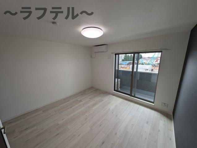 ジーメゾン新狭山駅前の居間・リビング|別部屋イメージ写真