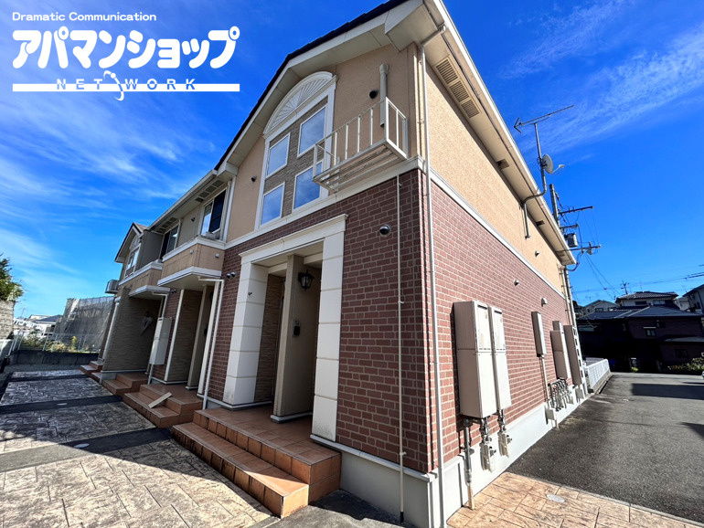 ジェルメ中山Bの外観