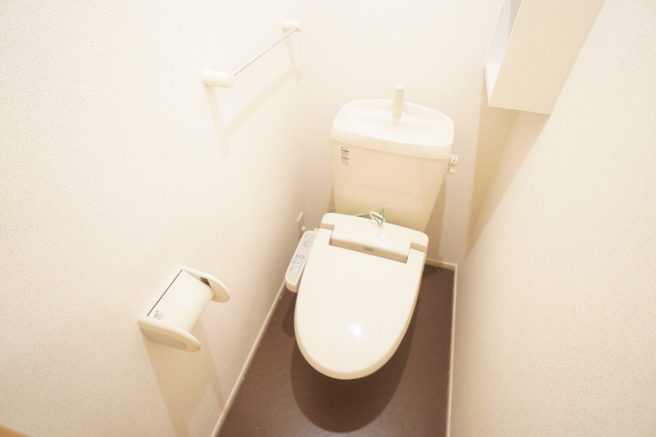 ジェルメ中山Bのトイレ