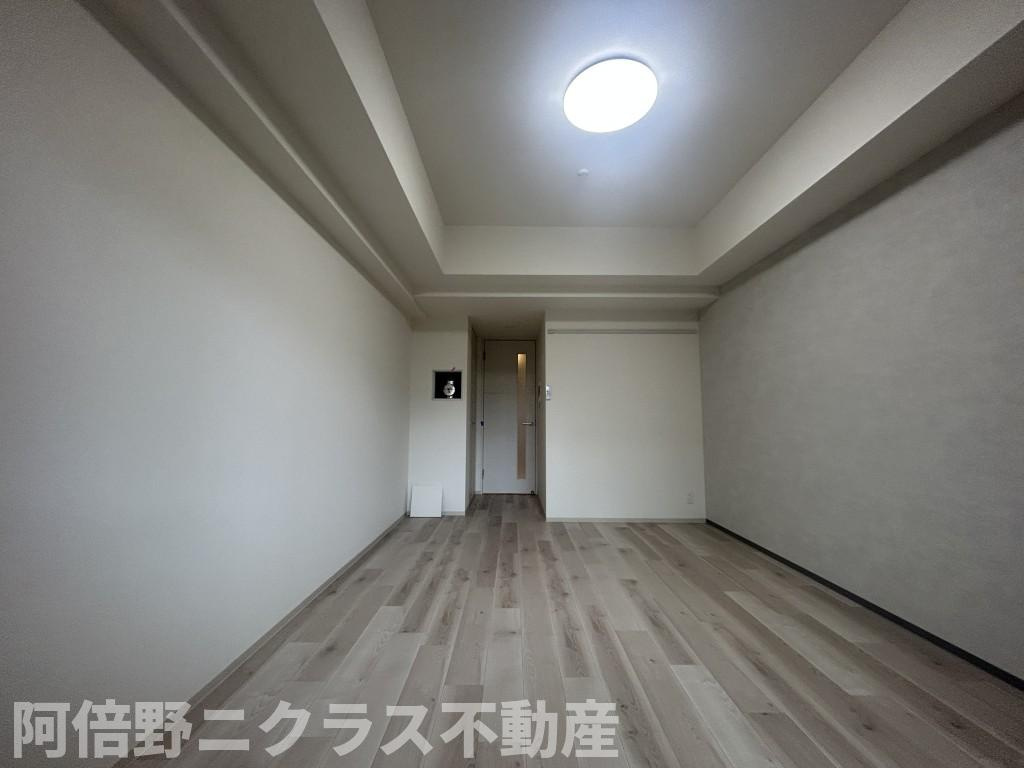 セイワパレス美章園駅前の居間・リビング