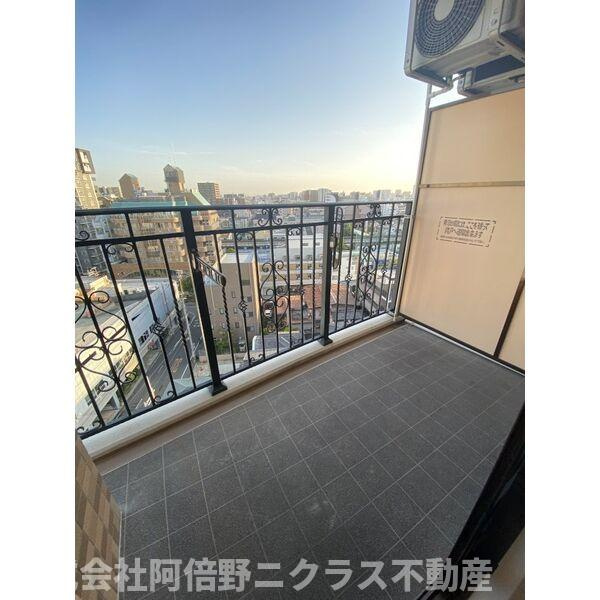 Luxe天王寺のバルコニー