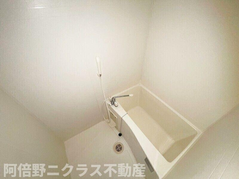 オズレジデンス天下茶屋の浴室