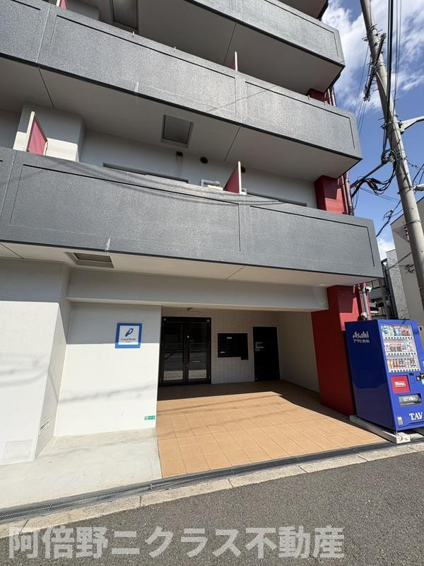 グランパシフィック松虫通のエントランス