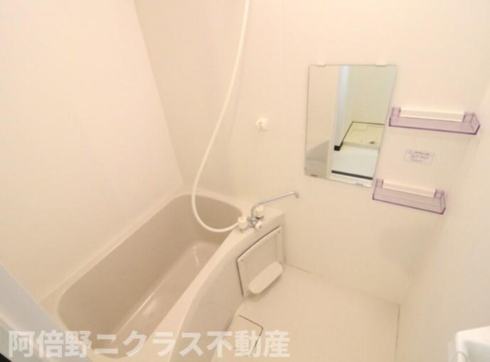 グランパシフィック松虫通の浴室|内装は同建物のイメージです。