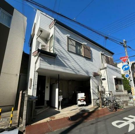 シンメイハイツの外観