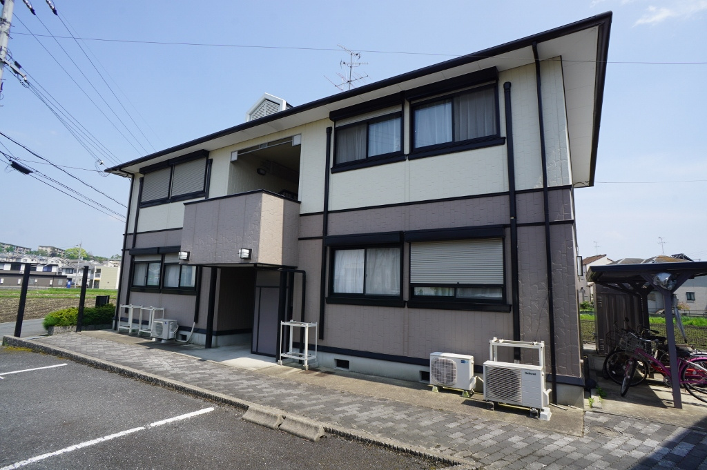 グレースプラザＢ棟の外観