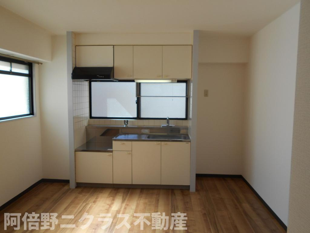 グレイシァス上町台のキッチン