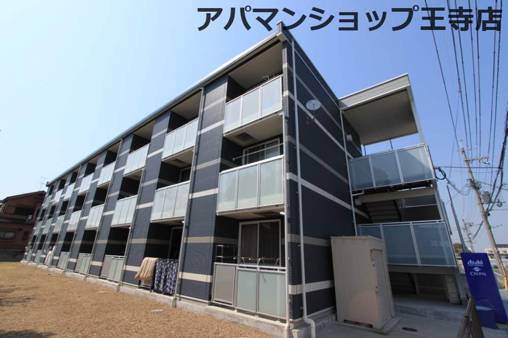 レオネクストエクレール北今市の外観