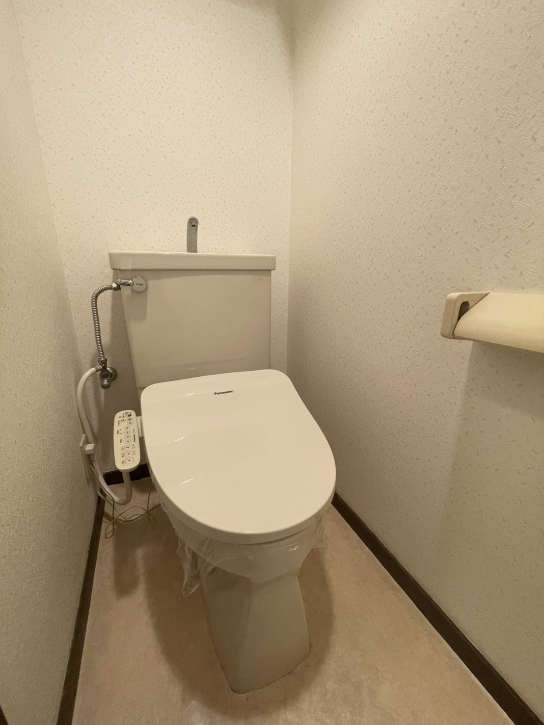 HACHIBUSE鳴尾　のトイレ|トイレもきれいです