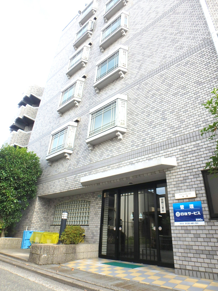 HACHIBUSE鳴尾　の外観|おしゃれな外観です