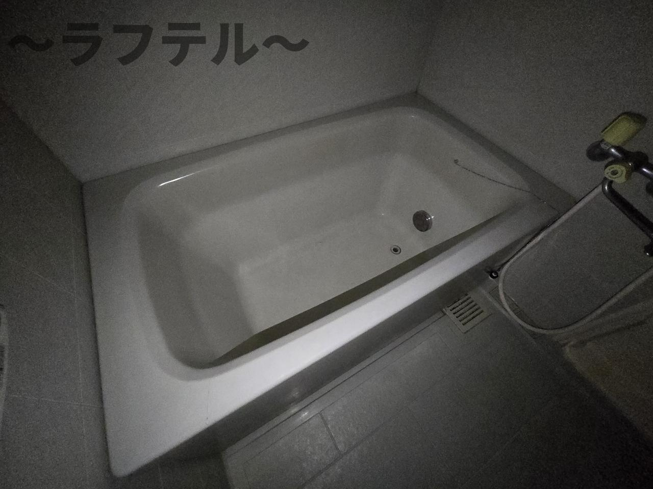 松本マンションの浴室