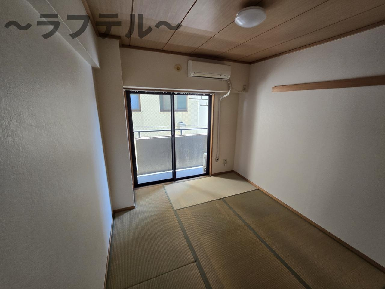 松本マンションの和室