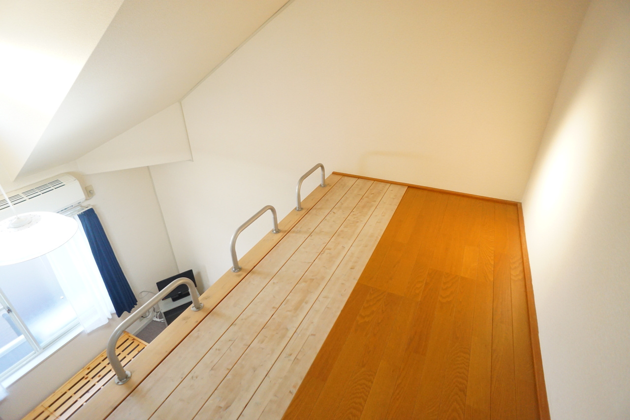 レオパレスカサの収納