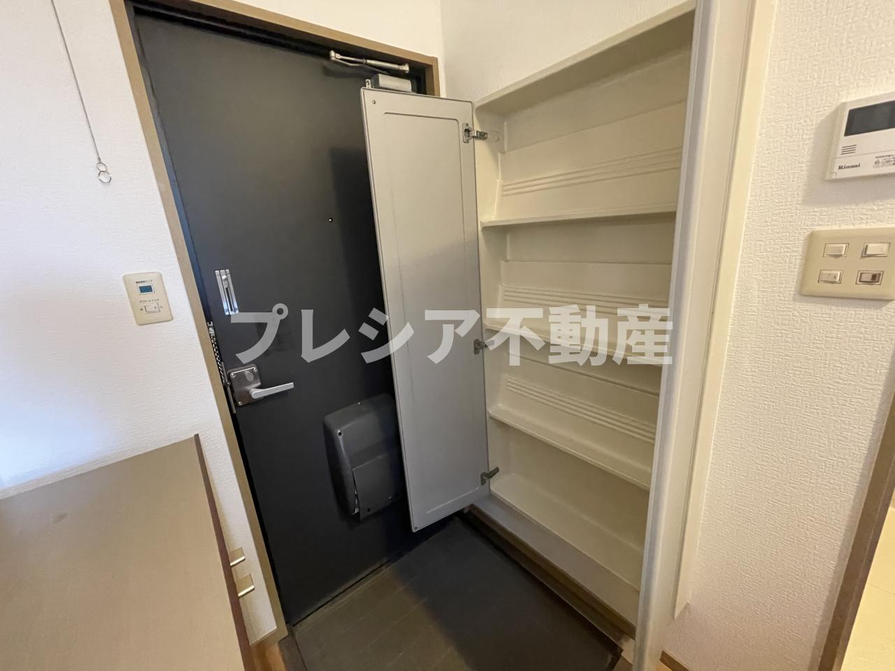 パークヴィラ甲子園口北棟の収納