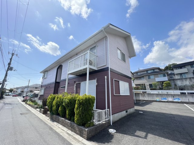 カサベルデ学園前のエントランス