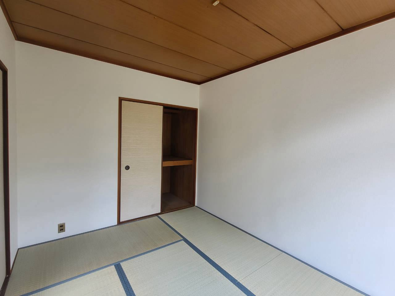 ＹＭハイツＡ・Ｂ棟の和室