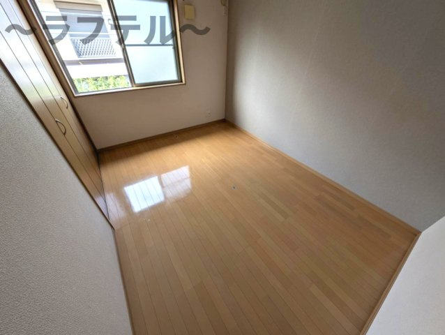 ルーヴル秋津Aの居間・リビング|別部屋イメージ写真