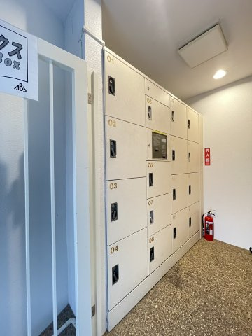 アルプ所沢のエントランス|落ち着いたエントランスです