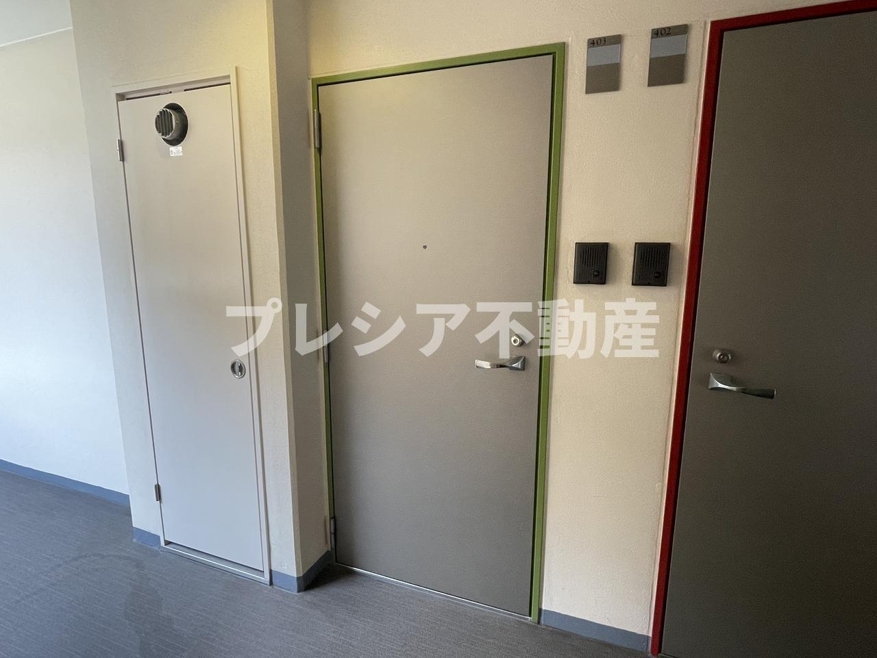 ソリューション甲子園の玄関
