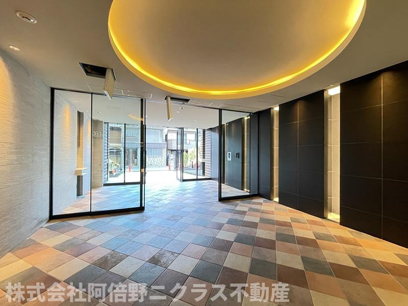 セイワパレス美章園駅前のロビー