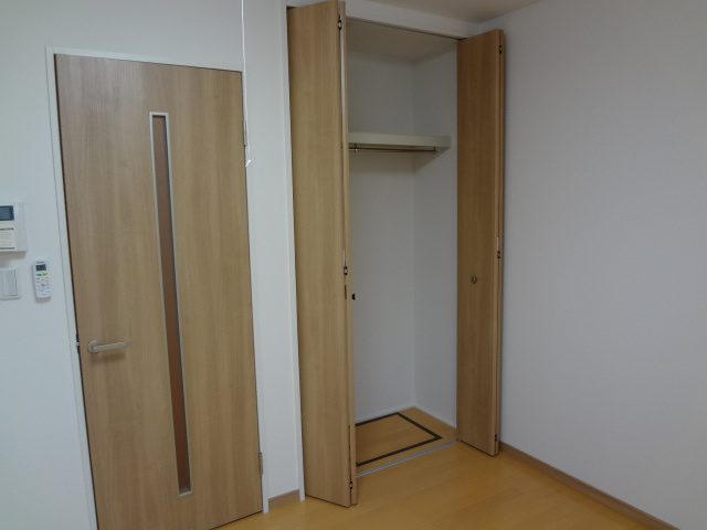 ラミアアルテの収納|別号室の参考写真です。