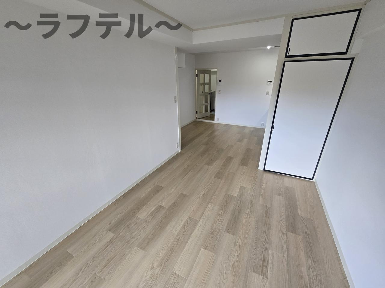 入間市駅前ビルの内装|別部屋イメージ写真