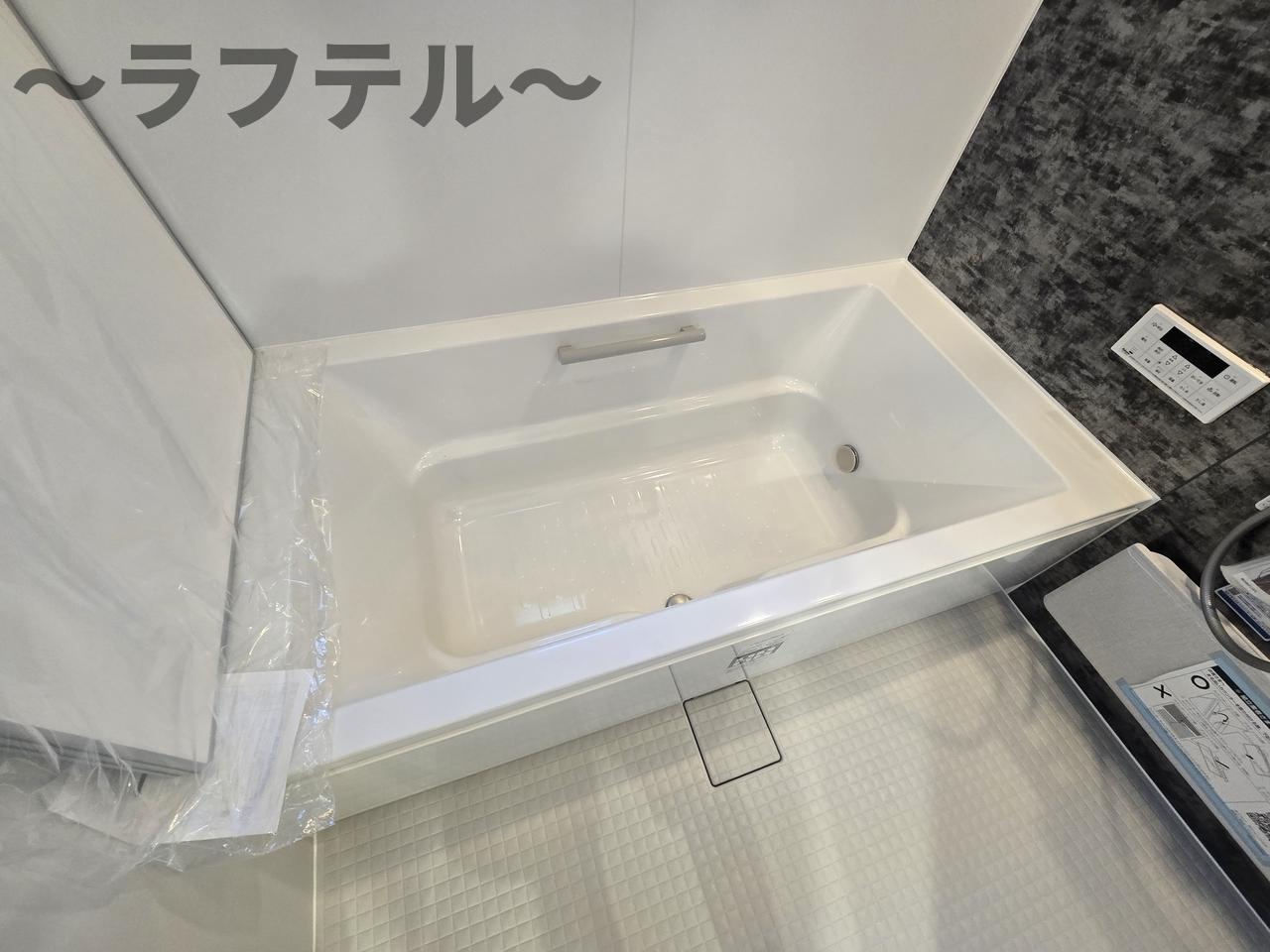 セルパンの浴室