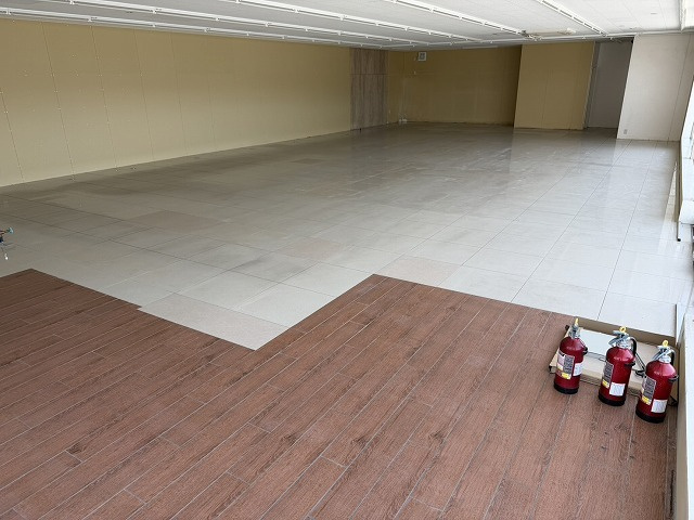 王寺本町2丁目コンビニ跡地の内装