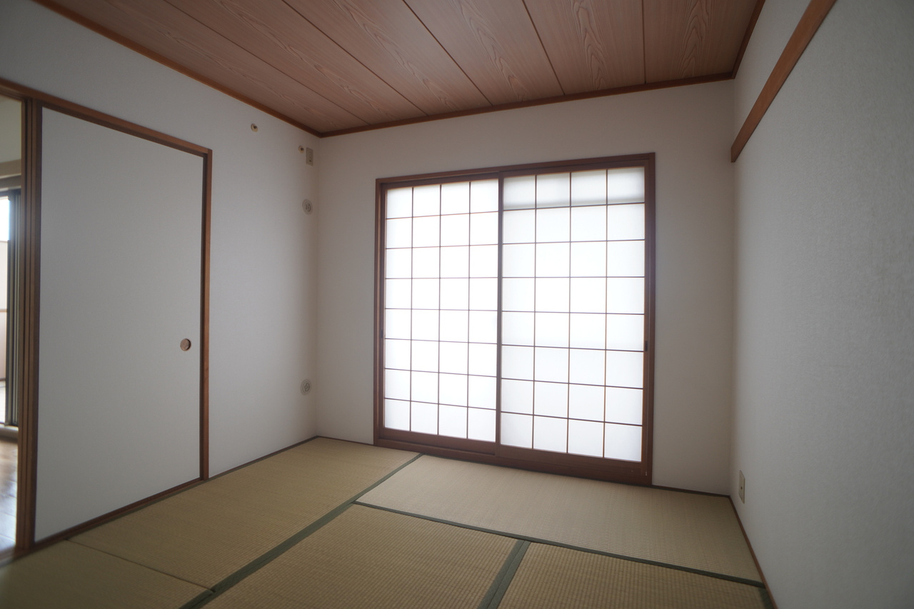 HILL CRESTあやめ池の和室