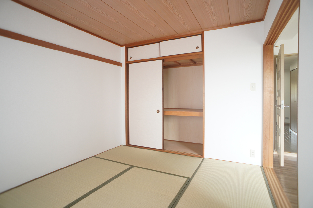 HILL CRESTあやめ池の和室