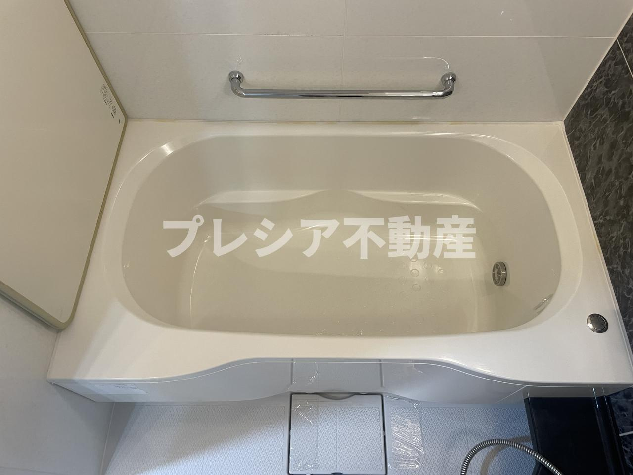 ジオ甲子園口ノーヴの浴室