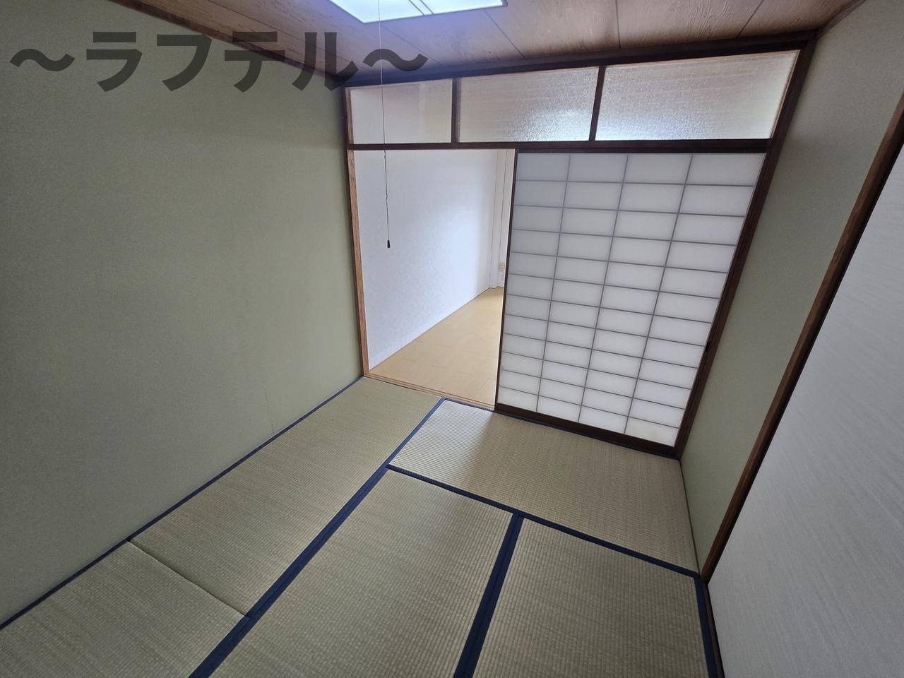 所沢コーポラスA棟の和室