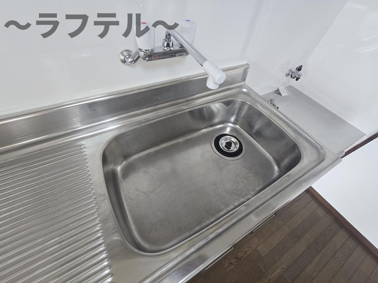 所沢コーポラスA棟のキッチン