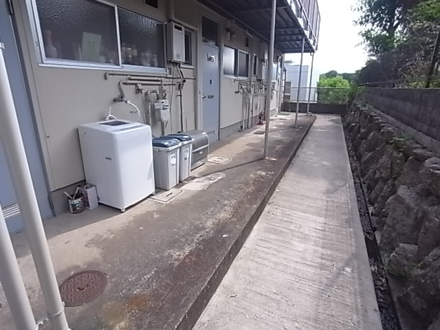 学園前グリーンハウスのエントランス