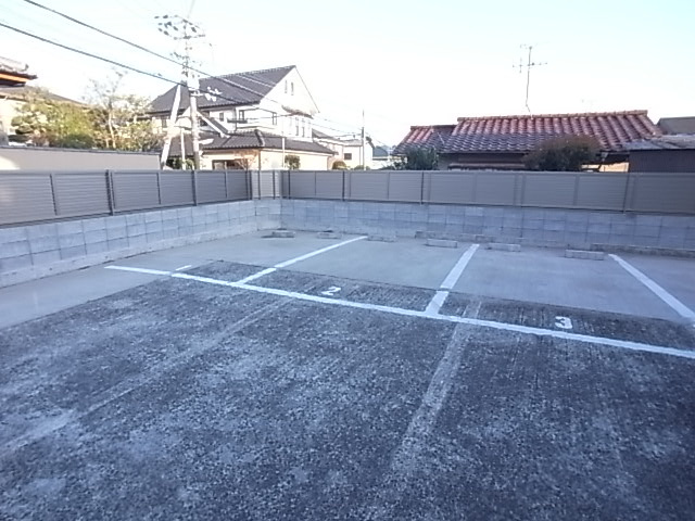 学園前グリーンハウスの駐車場