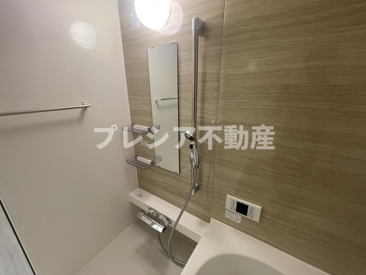 カリーノディモーラの浴室