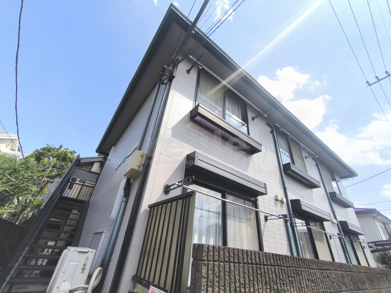 武蔵野市吉祥寺東町４丁目のアパートの外観