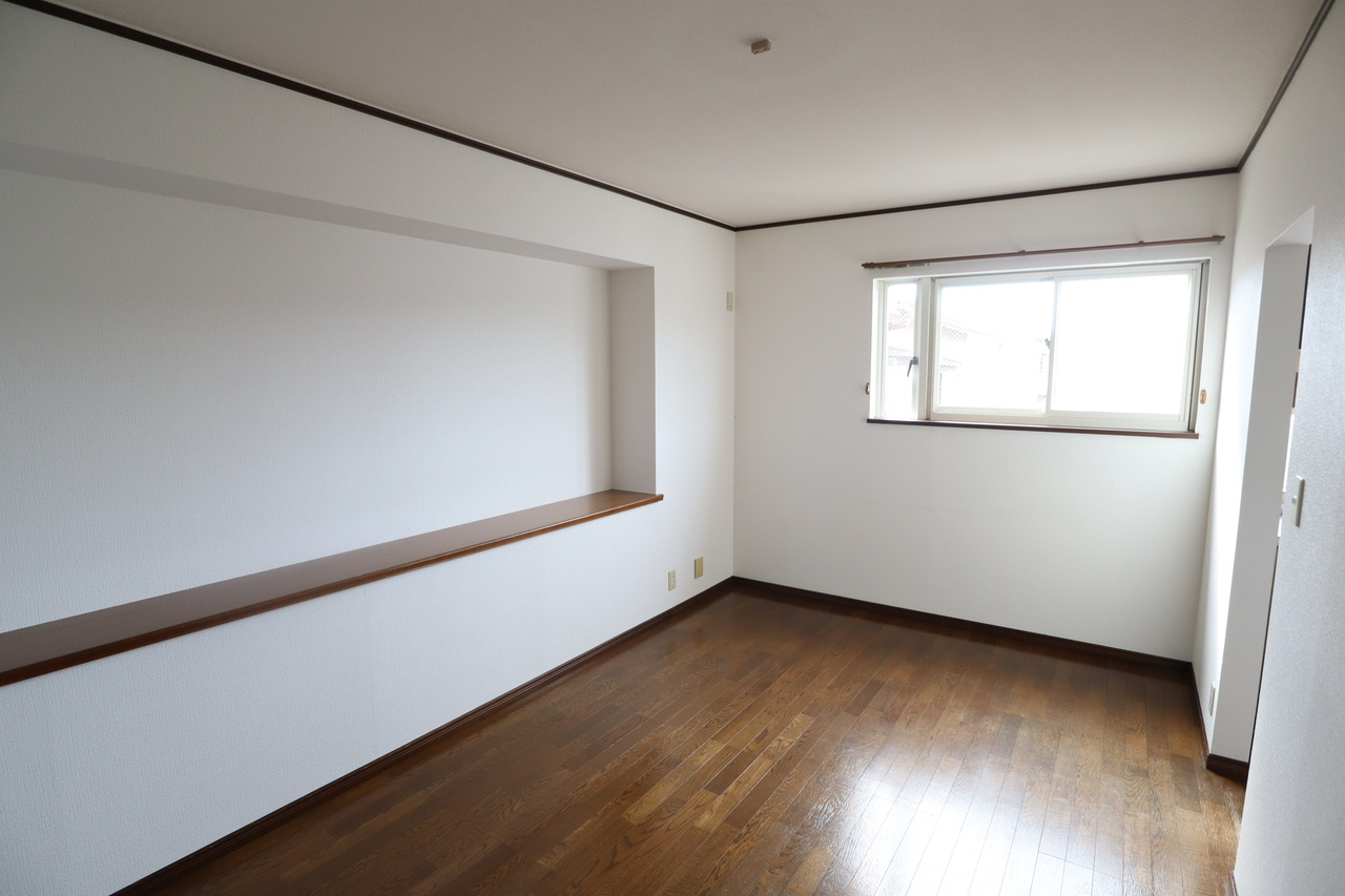 北川一戸建の居間・リビング