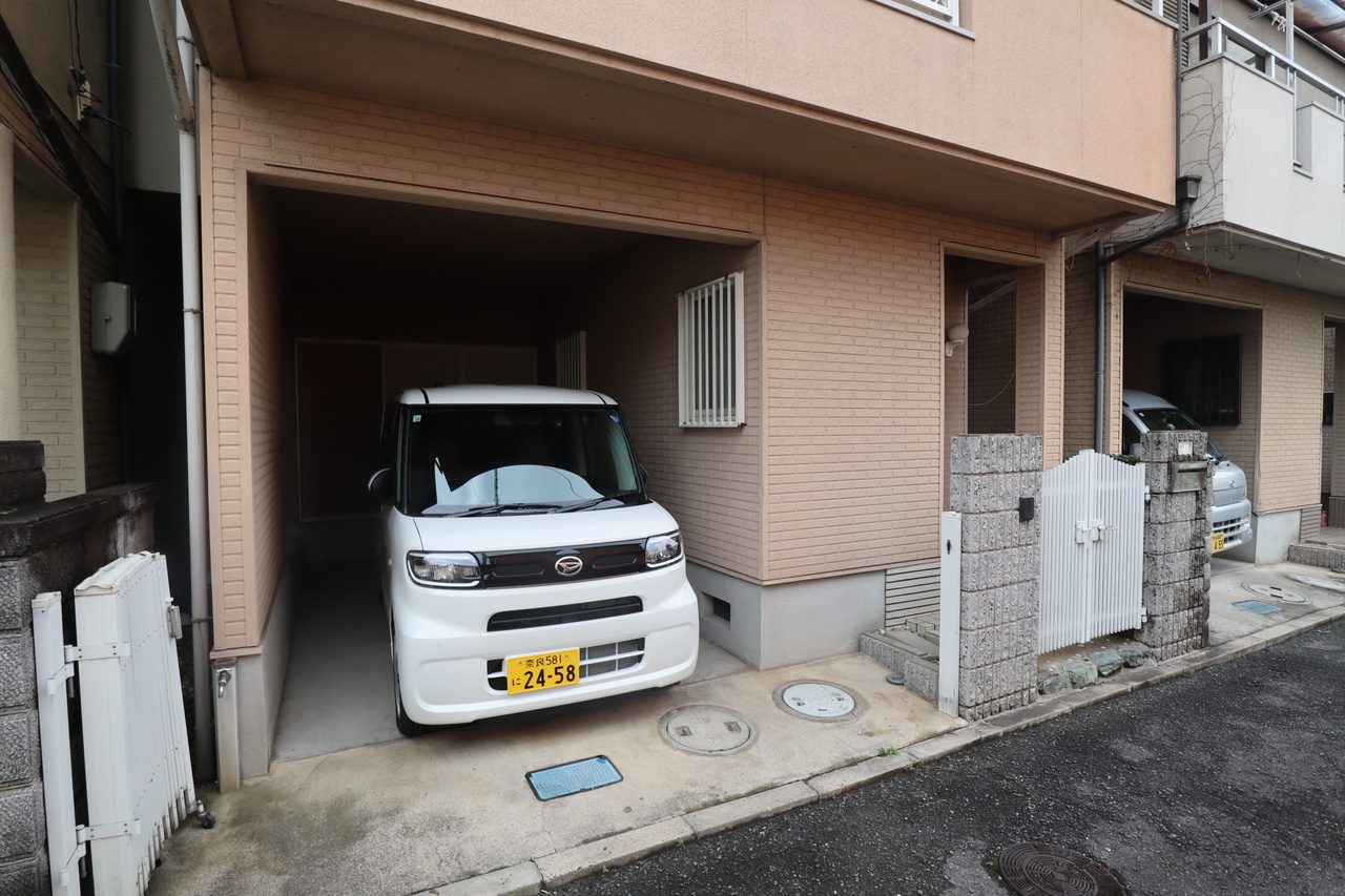 北川一戸建の駐車場