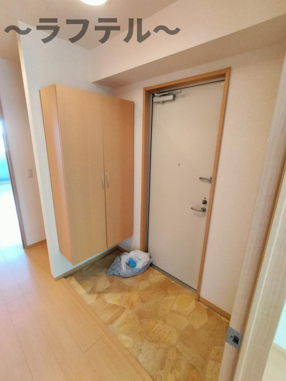 シャトレー明神の玄関|別部屋イメージ写真

