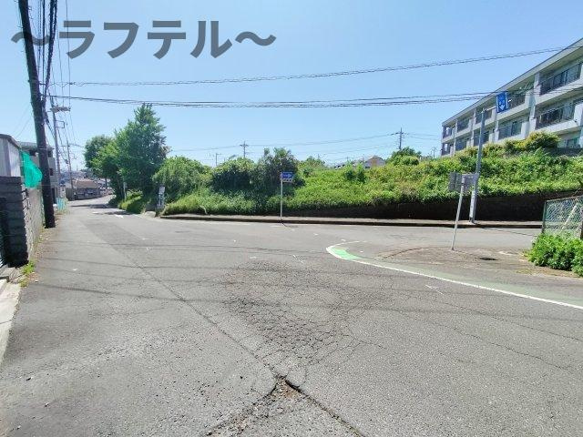 シャトレー明神の周辺