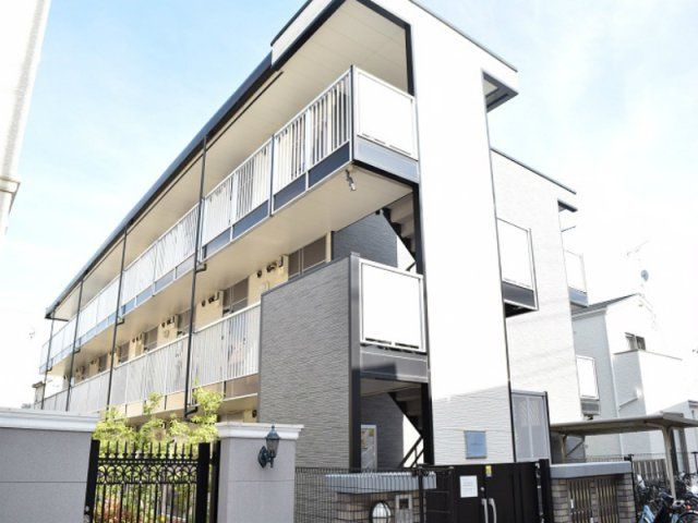 レオパレスラ　グラシューズの外観