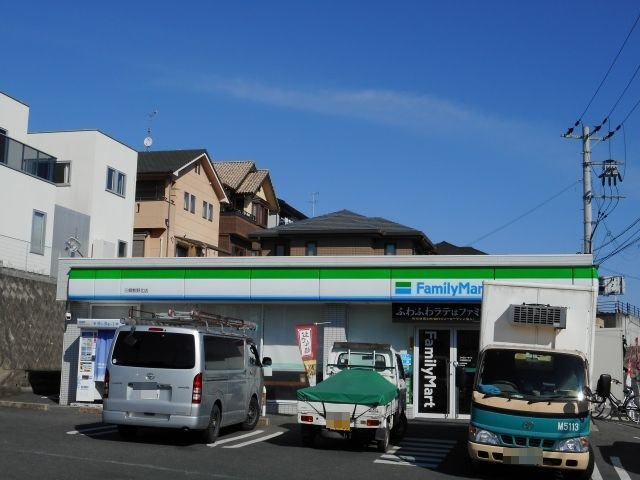 リアンⅡの周辺|ファミリーマート三郷勢野北店様まで900m