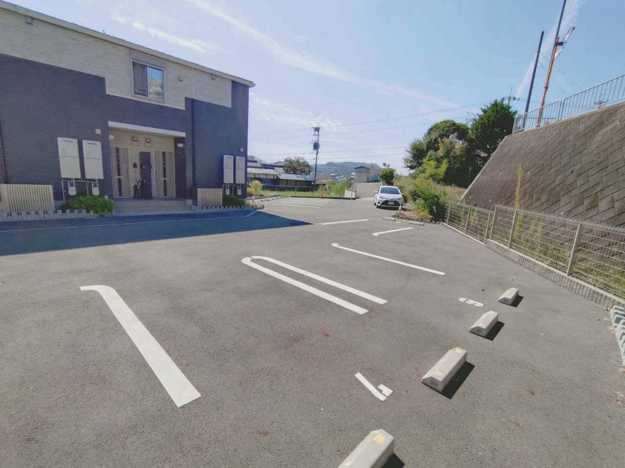 リアンⅡの駐車場